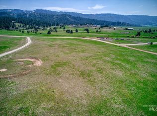 Philadelphia Ln, Cascade, ID 83611