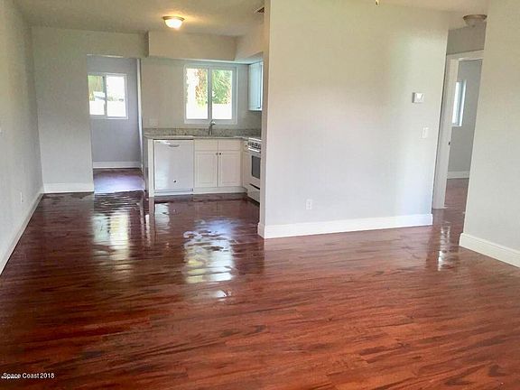 5th image of 204 Cassia Blvd #0
