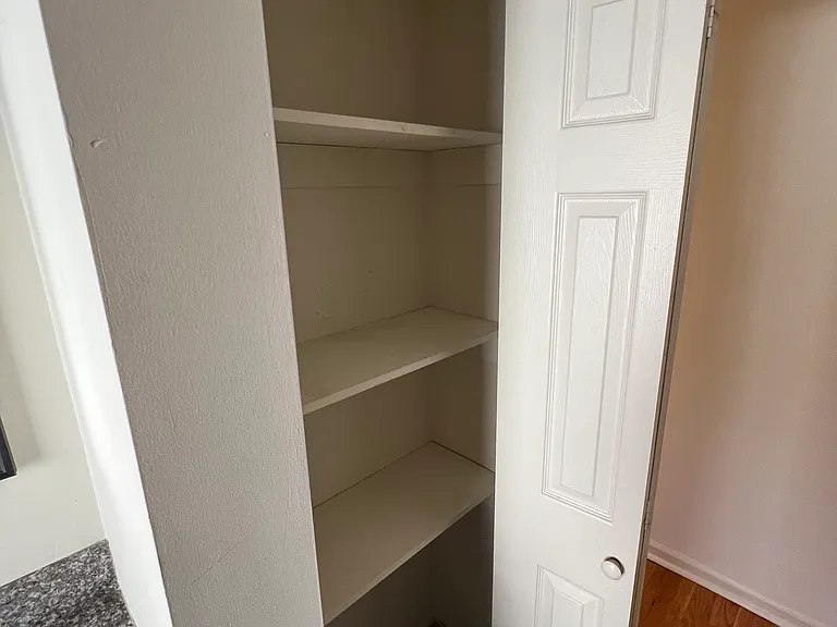 1332 Lombard St #2B — Photo 18