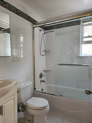 Rented by Frank Valvo Real Estate | media 11