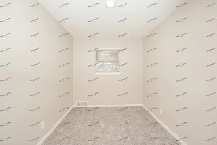 6347 Edgehurst Dr — Photo 11