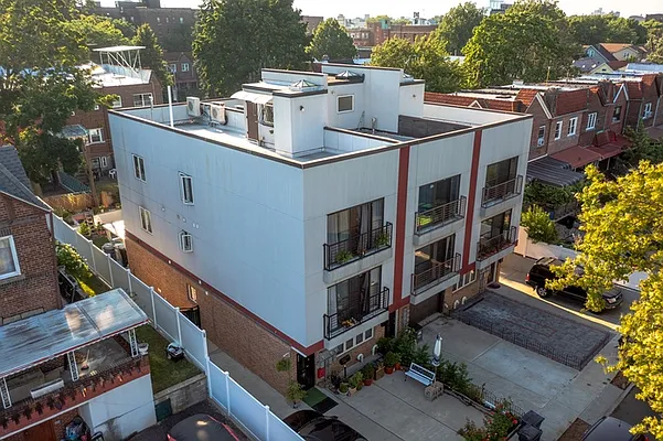 Rented by Nest Seekers International | media 11