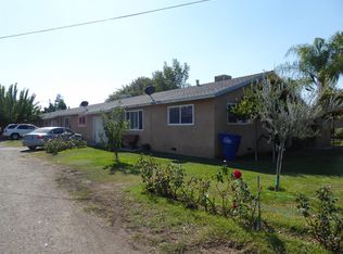 841 E Springfield Ave, Reedley, CA 93654
