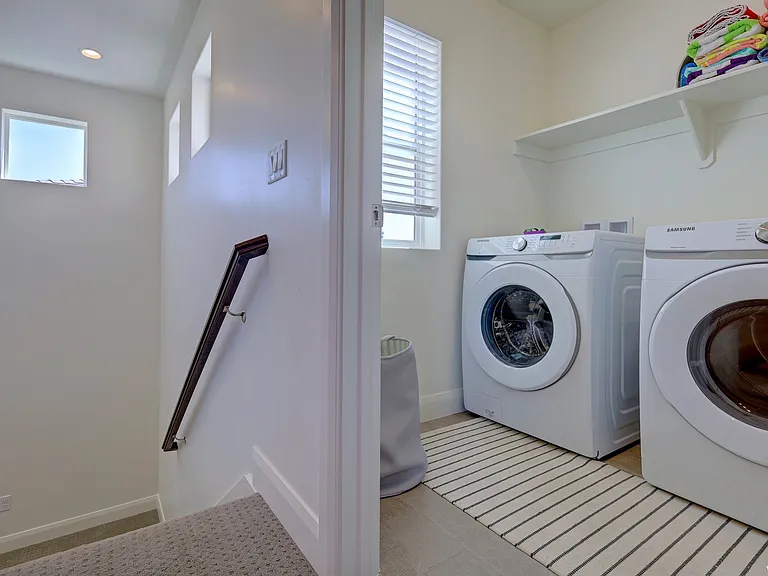 301 N Ladera Dr — Photo 20
