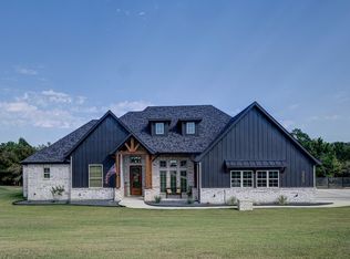 235 Proctor Ln, Decatur, TX 76234