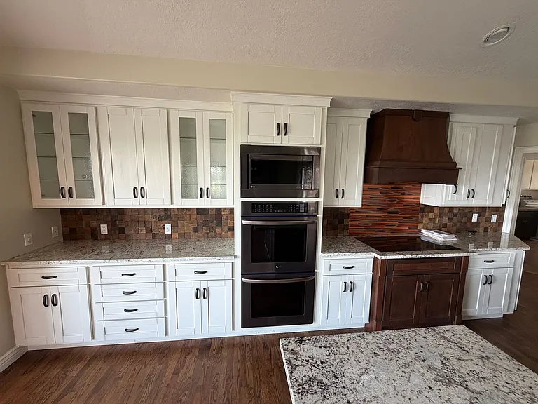 1835 N Beechwood Dr — Photo 7