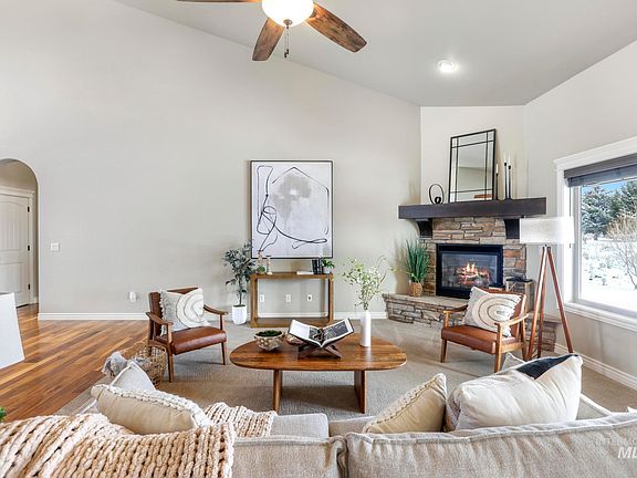 5th image of 4049 Quail Ridge Dr