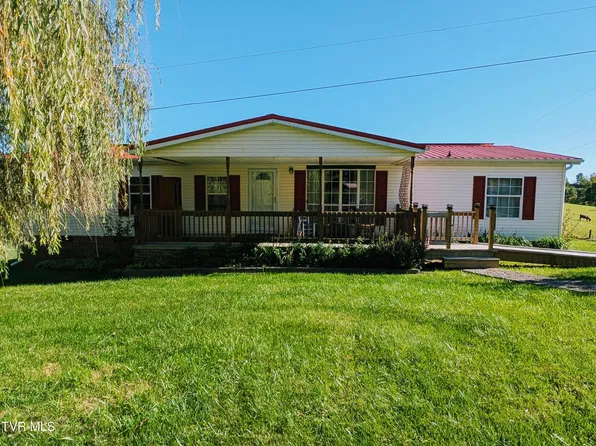 2674 S Of The Mountain Rd, Clintwood, VA 24228