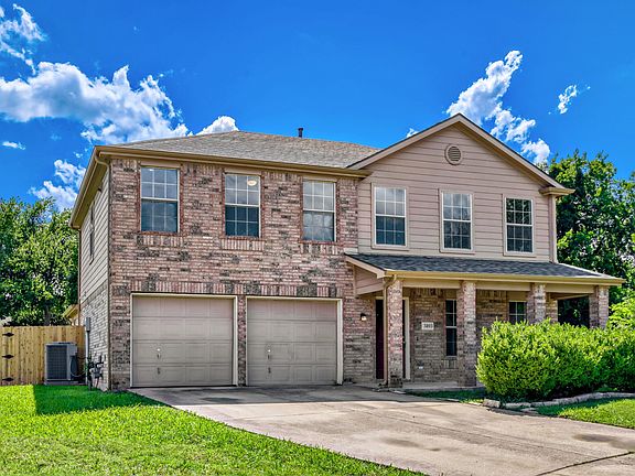 2nd image of 3103 Savoy Ct