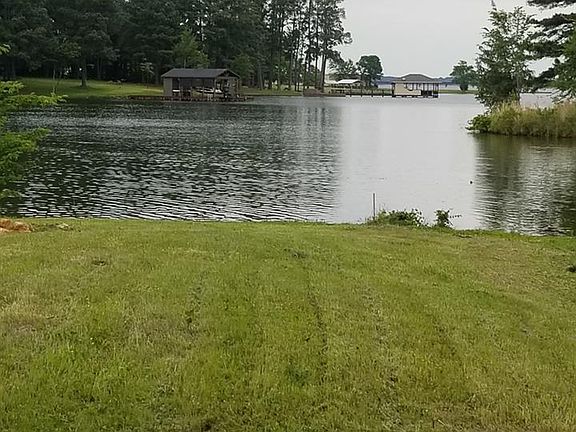 2nd image of 42 Private Road 52320