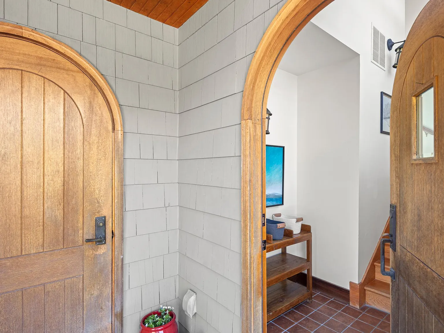 87 Kenilworth Rd — Photo 3