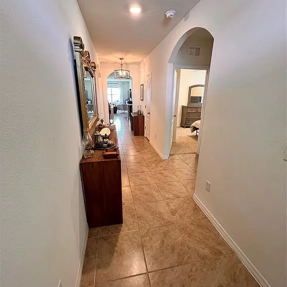 1267 Iguana Loop — Photo 2