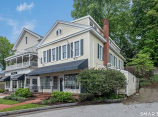 3 Essex Sq, Essex, CT 06426