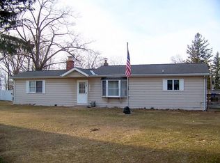 251 Westwood Dr, Lake City, PA 16423
