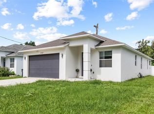 1747 S Oak St, Seffner, FL 33584