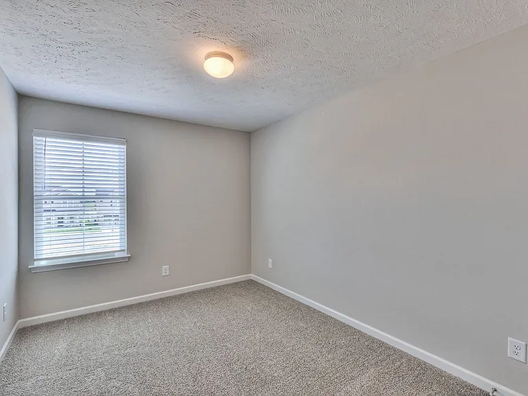 24 Hardwood Rd — Photo 23