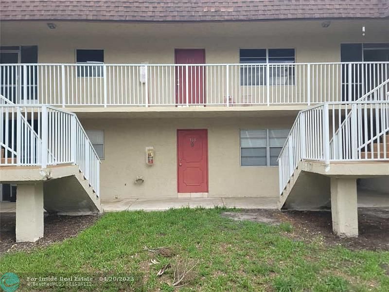 1st image of 4528 SW 54th St #303
