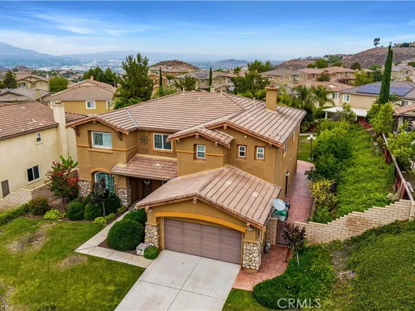 16183 Village Meadow Dr, Riverside, CA 92503