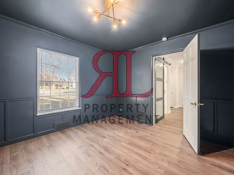 85 Eastmoor Blvd — Photo 12