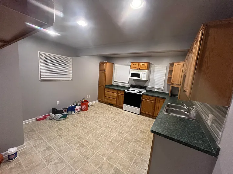 392 Sherbourne St #392 — Photo 3