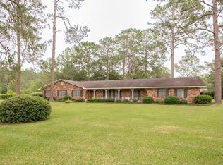 2669 Swamp Rd, Waycross, GA 31503