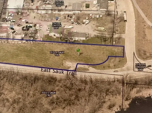 3570 E Sauk Trl, Sauk Village, IL 60411