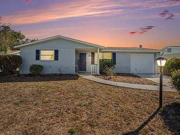 2nd image of 9300 Cochise Ln