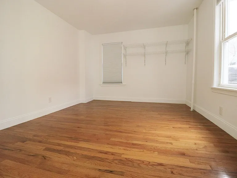 812 Congress St #2 — Photo 11