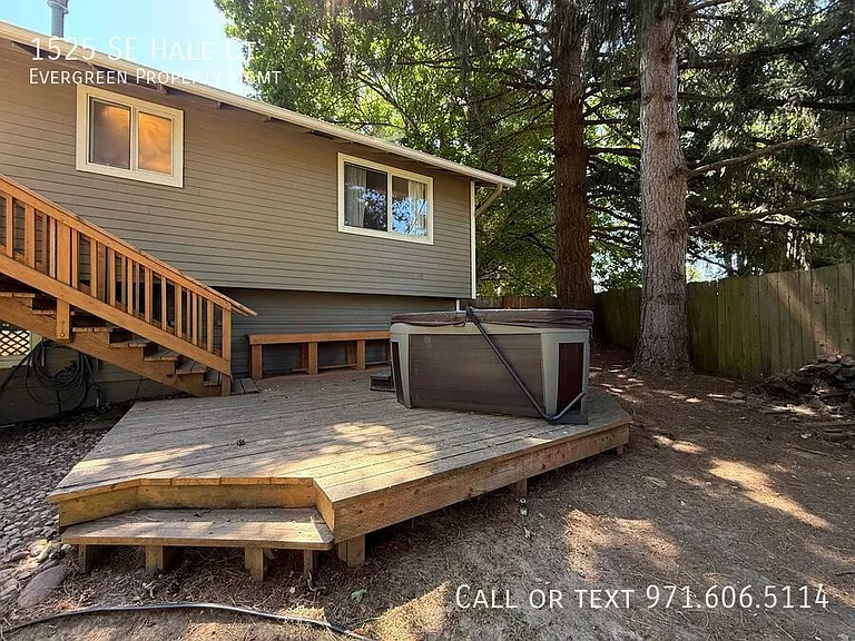 1525 SE Hale Ct — Photo 50