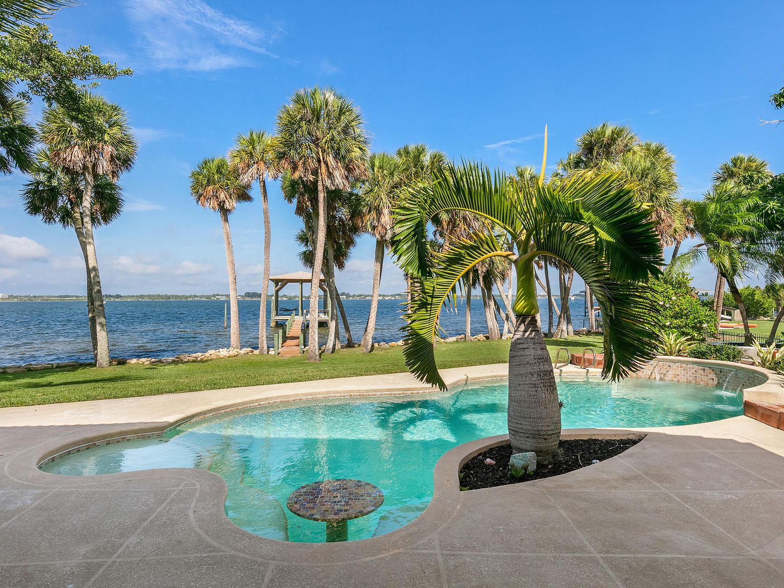 7905 S Tropical Trl, Merritt Island, FL 32952 Zillow