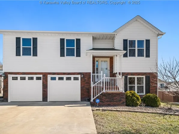 620 Sapphire Dr, Hurricane, WV 25526