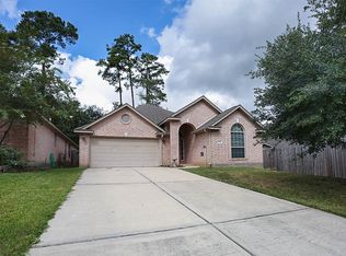 10483 Parkside Dr, Willis, TX 77318