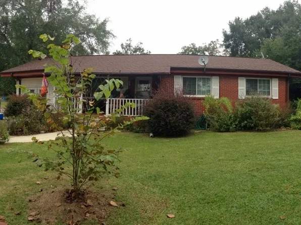 55 Oil Tank Rd, Maplesville, AL 36750