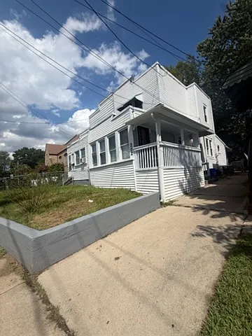 202 Cooper Ave