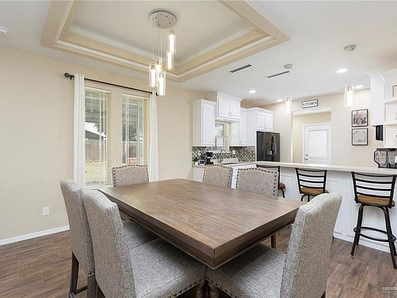 5th image of 6416 N La Villita St