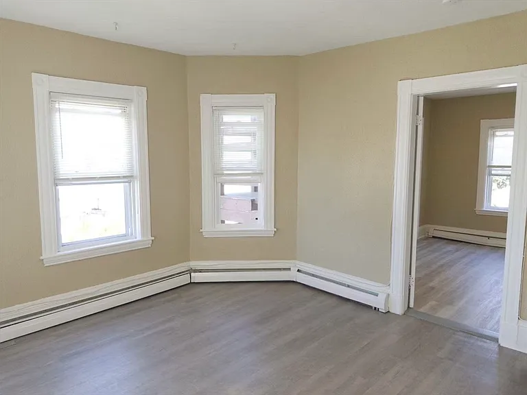 25 Oakland Ave #2F — Photo 3