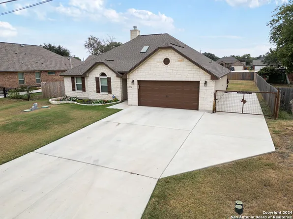 15742 CHIPPEWA BLVD, Selma, TX 78154
