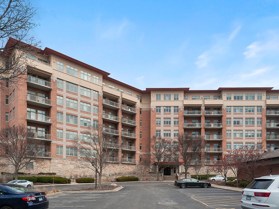 1st image of 100 Prairie Park Dr APT 207