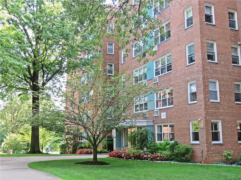 1st image of 76 Dehaven Dr APT 1A