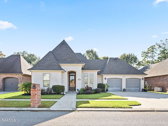 2nd image of 307 Barkhill Dr