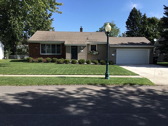 2nd image of 124 Cadman Dr
