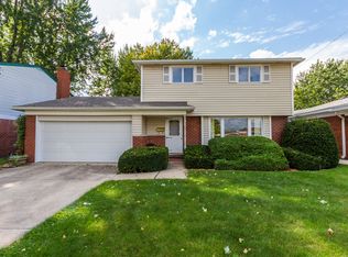 30703 Eiffel Ave, Warren, MI 48088