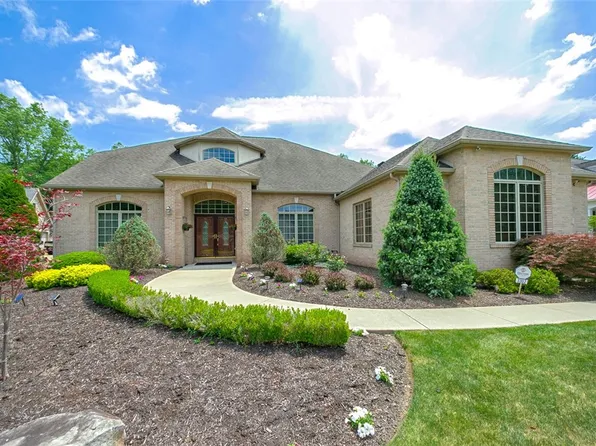 3302 Gina Lynne Ct, Murrysville, PA 15668