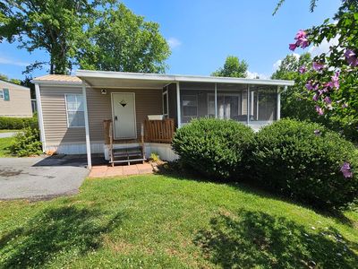 26 N Front St, Franklin, NC, 28734