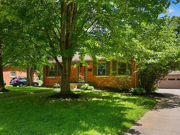 2nd image of 1140 Meridian Dr