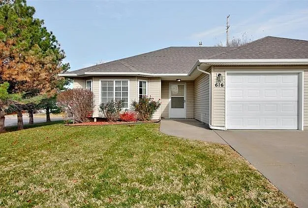 616 Autumn Ridge Ct