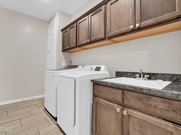 5th image of 12494 Stansbury Dr