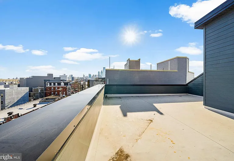1800 W Girard Ave #2 — Photo 4