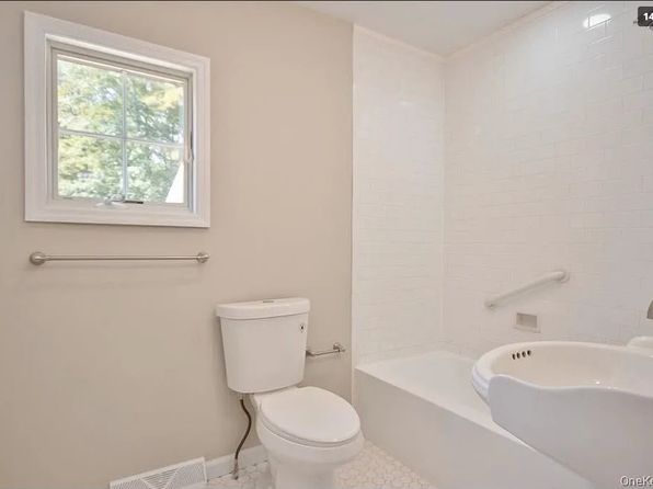151 Airport Rd