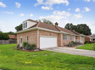 214 Lakewood Park Dr, Newport News, VA 23602